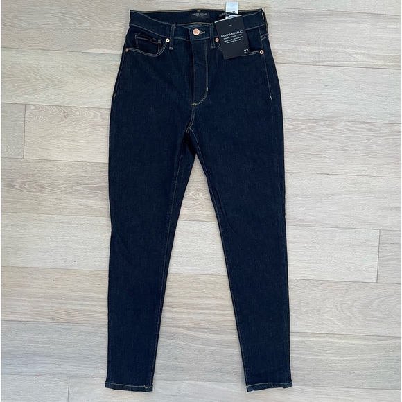 Banana Republic Denim - NWT Banana Republic High Rise skinny ankle jeans in size 27